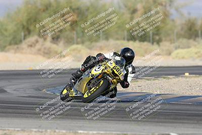 media/Nov-02-2025-CVMA (Sun) [[337aff29ab]]/Race 17-Amateur Supersport Middleweight/